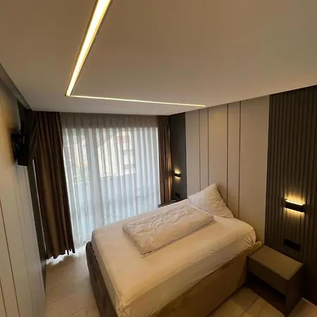 In Guest - Serene Retreat In Cozy Guest With 1500m Grounds